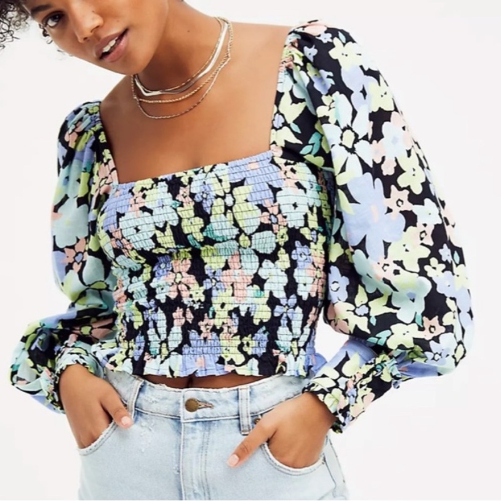 FREE PEOPLE Ariana Floral Long Sleeve Crop Top Women’s- Size Medium